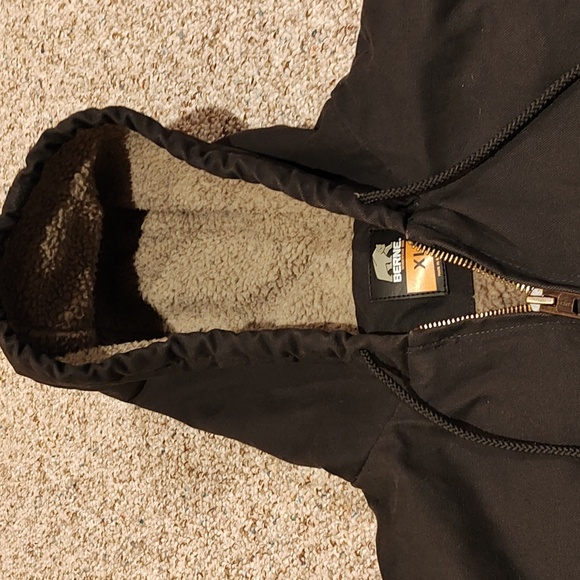 Berne Jacket - Picture 3 of 4